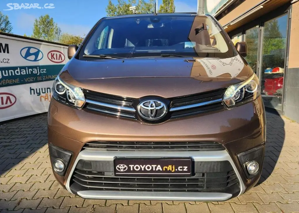 Toyota Proace 2.0-7MÍST-VIP VÝBAVA-WEBASTO